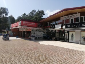 واجهة المنشأة