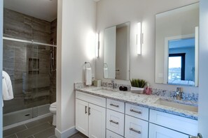 Haartrockner, Handtücher