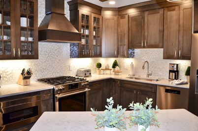 SLOPESIDE Luxury Penthouse-Level Ski-In/Out Cranmore Mtn Condo!!