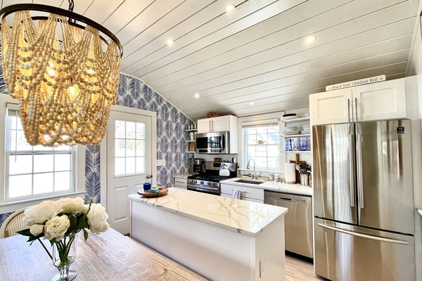 Frigorífic, microones, forn i placa de cuina