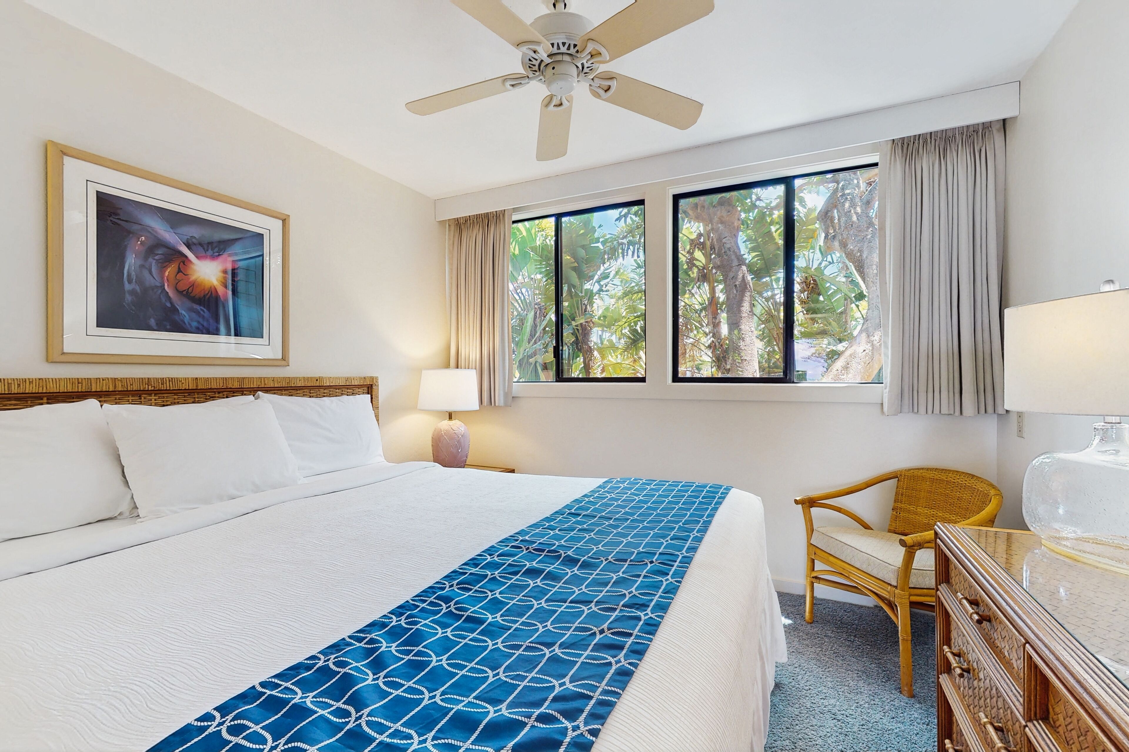 1 bedroom, desk, iron/ironing board, WiFi