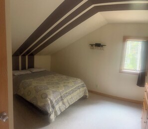 1 chambre, bureau, fer et planche à repasser, Wi-Fi gratuit