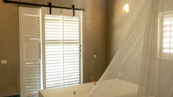 Bungalow estándar | 1 habitación, wifi gratis y ropa de cama