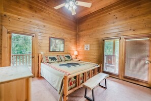 Cabin, 3 Bedrooms | 3 bedrooms, free WiFi - Absolute Bearadise 3 Bedroom Cabin by RedAwning (Sevierville)