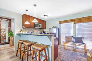 Condo, 2 Bedrooms | Private kitchen | Fridge, oven, coffee/tea maker, toaster