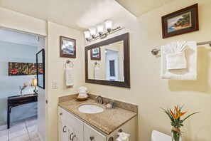 Condo, 1 habitación | Baño | Toallas 