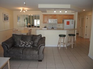 Condo, 1 Bedroom | Interior