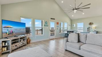 Rumah, 3 kamar tidur | Area keluarga | Smart TV dan layanan streaming