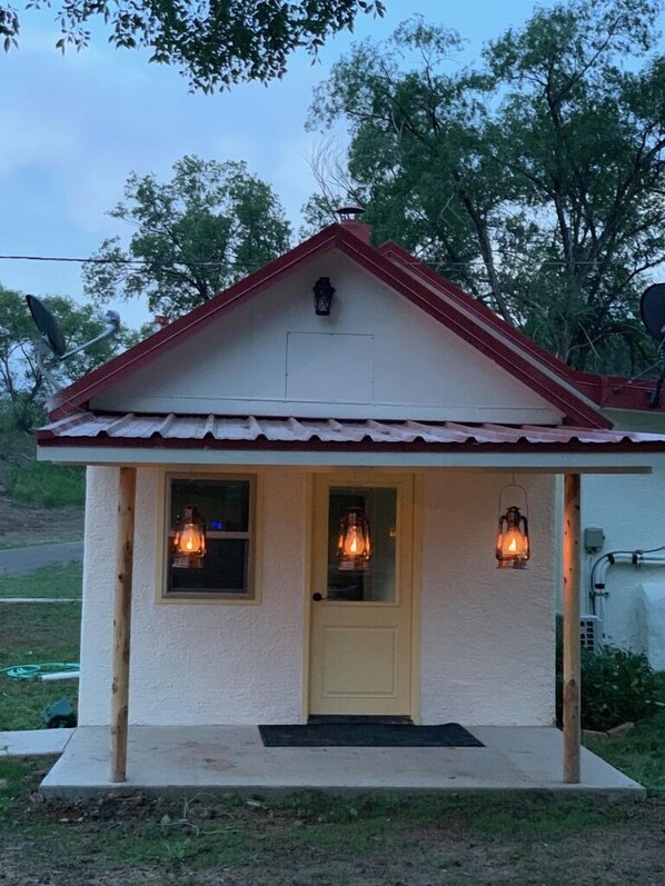 House, 2 Bedrooms | Exterior - Valentine's Northern New Mexico Mountain Ranch On Colorado Border 2 Bedroom Retreat by RedAwning (Raton)