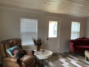 하우스, 침실 2개 | 거실 | 스마트 TV