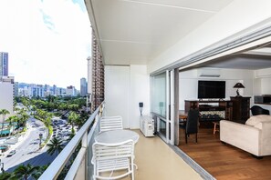 Condo, 1 Bedroom | Outdoor dining - Ilikai Tower 1113 - Fully furnished condo with free wifi by RedAwning (Honolulu)