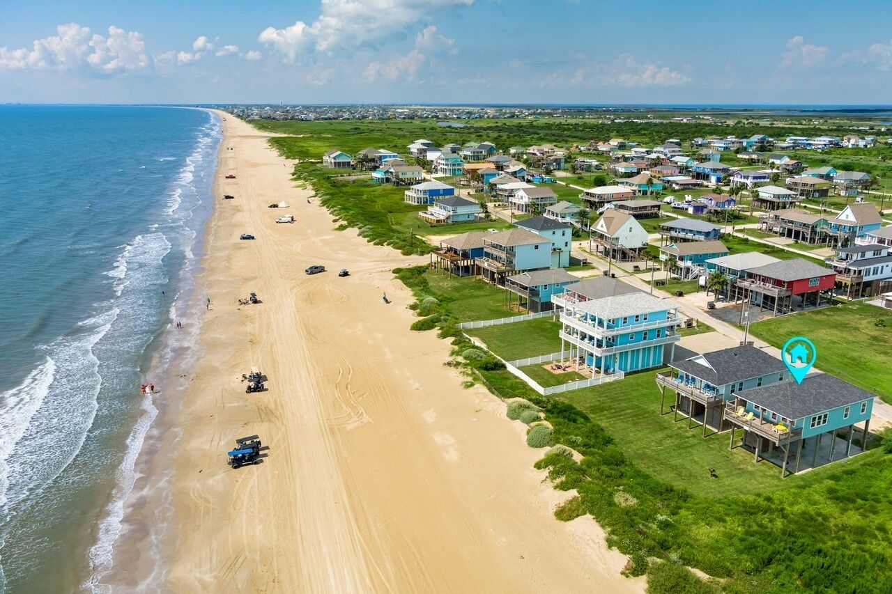 House, 3 Bedrooms | Beach