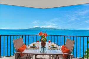 Condo, 2 Bedrooms | Outdoor dining