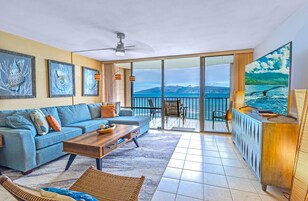 Condo, 2 Bedrooms | Living area | Smart TV