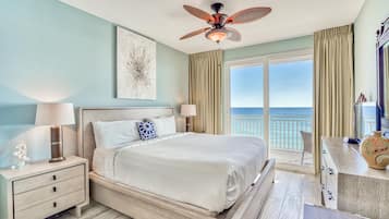 4 makuuhuonetta, työpöytä, silitysrauta/-lauta, vauvan matkasänky