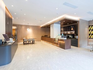 Terrace/patio - Hanting Premium Hotel Guangzhou Memorial Hall Metr (Guangzhou)