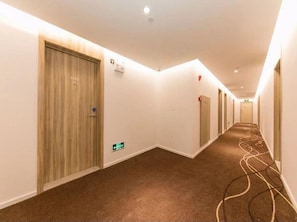 Terrace/patio - Hanting Premium Hotel Guangzhou Memorial Hall Metr (Guangzhou)