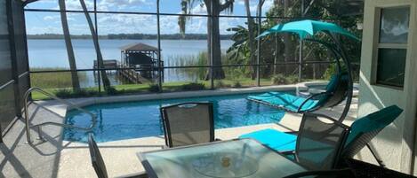 Piscine extérieure, piscine chauffée