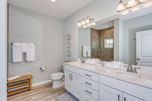 Unclassified image, 4 of 50, button