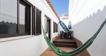 Maison de vacances confortable "Geo House" dans un endroit central avec Wi-Fi et terrasse