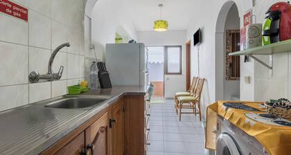 Maison de vacances confortable "Geo House" dans un endroit central avec Wi-Fi et terrasse