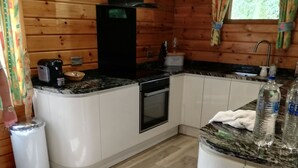 Dining room - An Amazing Cedar 3 Bedroom Lodge On The Lochside at Portsonachan (Dalmally)