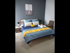 2 bedrooms, bed sheets - 2 Bedrooms House in Heart of Kalundu (Lusaka)