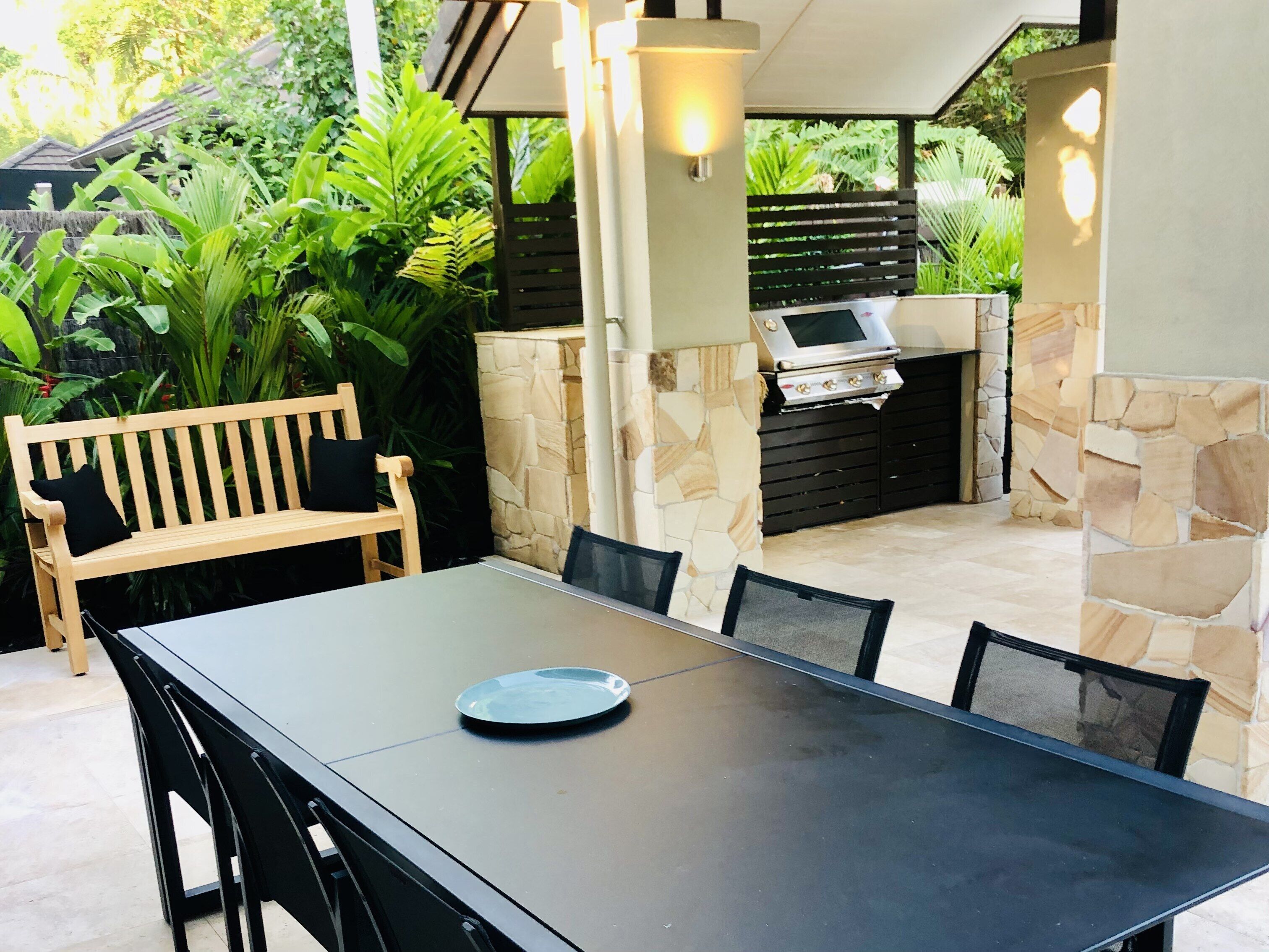 Elegant Ocean Villa.   — image 12