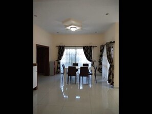 Apartment, 3 Bedrooms, Smoking, Terrace | Dining - 3 Bedrooms Exclusive Apartment in Kaludu (Lusaka)