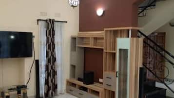 Apartment, 3 Bedrooms, Smoking, Terrace | Private kitchen | Fridge, microwave, electric kettle, cookware/dishes/utensils