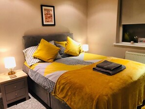 Apartment, 2 Bedrooms | 2 bedrooms, iron/ironing board - Brighton Two Bedrooms Apartment (Brighton)
