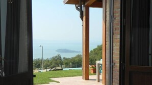 Maison, 2 chambres, patio, vue jardin