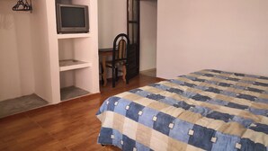 Room, 1 Bedroom | 1 bedroom - Room-awesome King Room In City Center (San Cristóbal de las Casas)