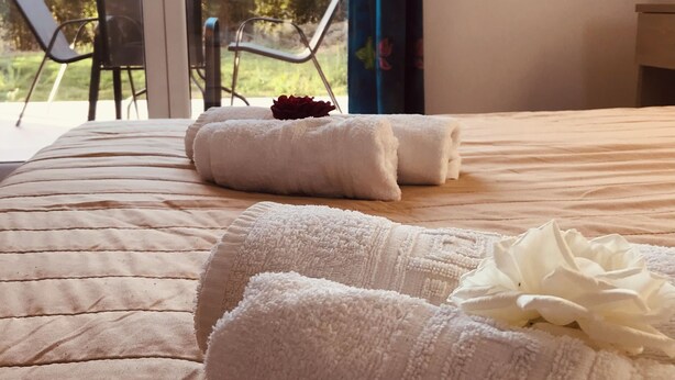 Unclassified image, 1 of 34, button - Room-banos Apartments and Swimming Pool (Corfu)