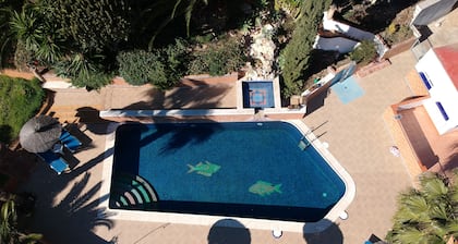 Bungalow 2-4 personnes, clim, terrasse vue mer, plage Torre del Mar