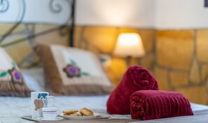 2 soverom, safe på rommet, strykejern/-brett og wi-fi (inkludert)