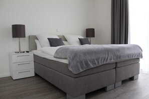 Immagine non classificata, 3 di 16, pulsante