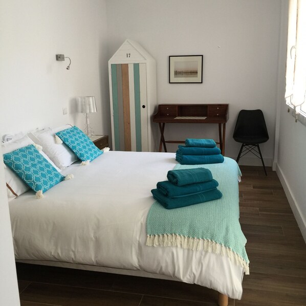 3 bedrooms, iron/ironing board, travel crib, free WiFi