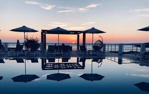 Pool - Remetzo Village (Kefalonia)