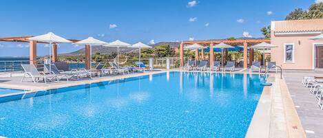 Utomhuspool