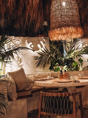Restaurant - Empire Beach Resort (Himarë)