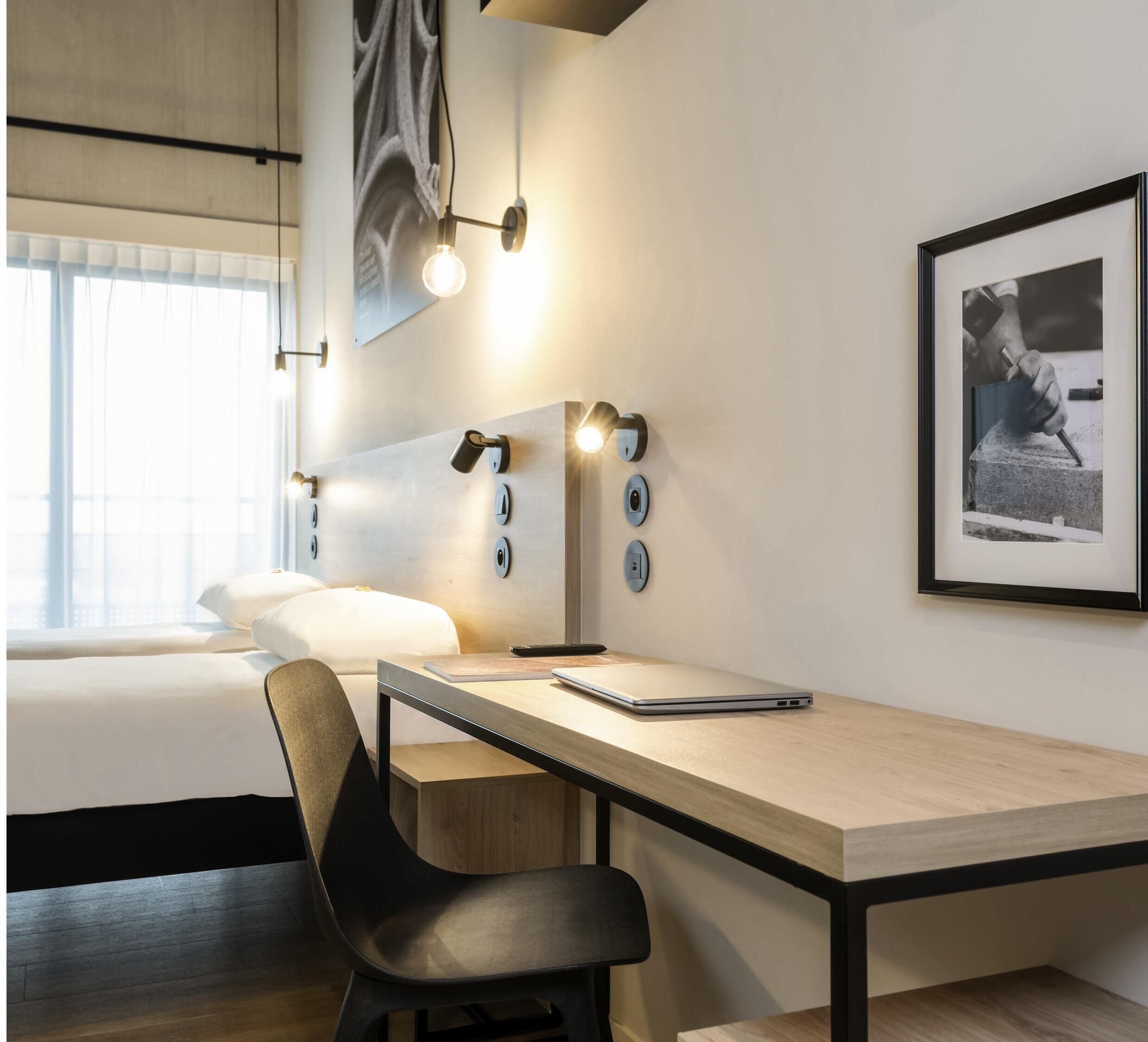 In-room safe, desk, soundproofing, iron/ironing board (on request)