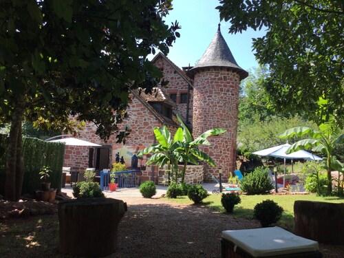 Luxurious 17th century mill entirely renovated.jakuzzi,Clim,wifi swimming pool.