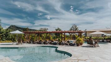 Alberca al aire libre