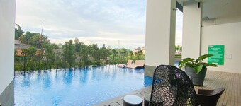 Bintaro Breeze 公寓 by OkeStay