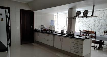House Vilas do Atlântico, 3 bedrooms, near the beach