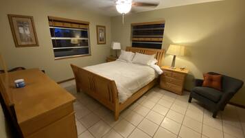 1 chambre, fer et planche à repasser, Wi-Fi gratuit, draps fournis