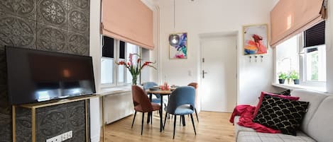 Apartment | Wohnzimmer | Flachbildfernseher