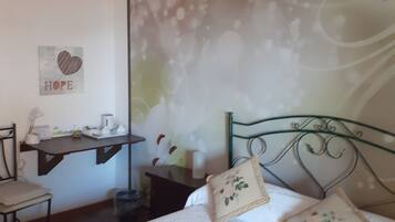 1 chambre, Wi-Fi, draps fournis