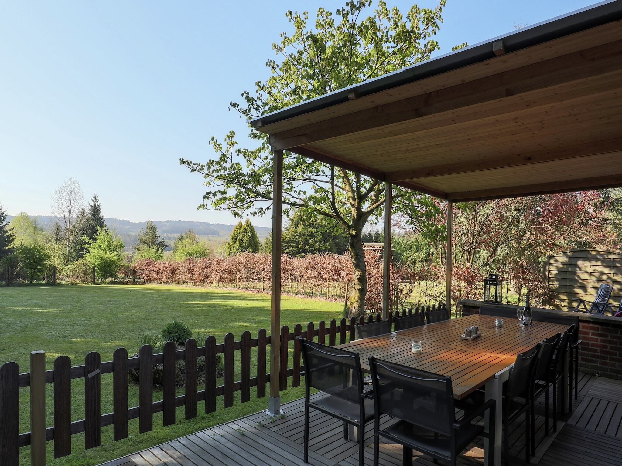 Terrasse / Balkon